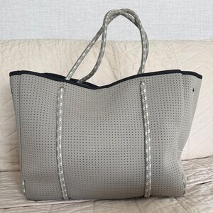 Popups Everyday Tote Greige